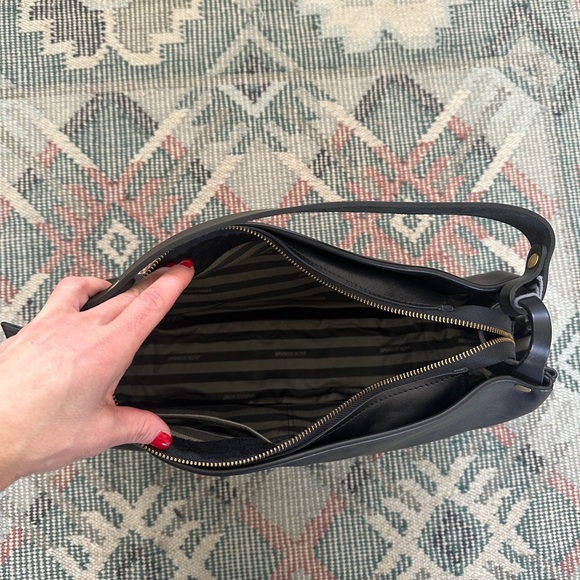 NWT atelier Jack Gomme gorgeous shoulder bag - Picture 3 of 6